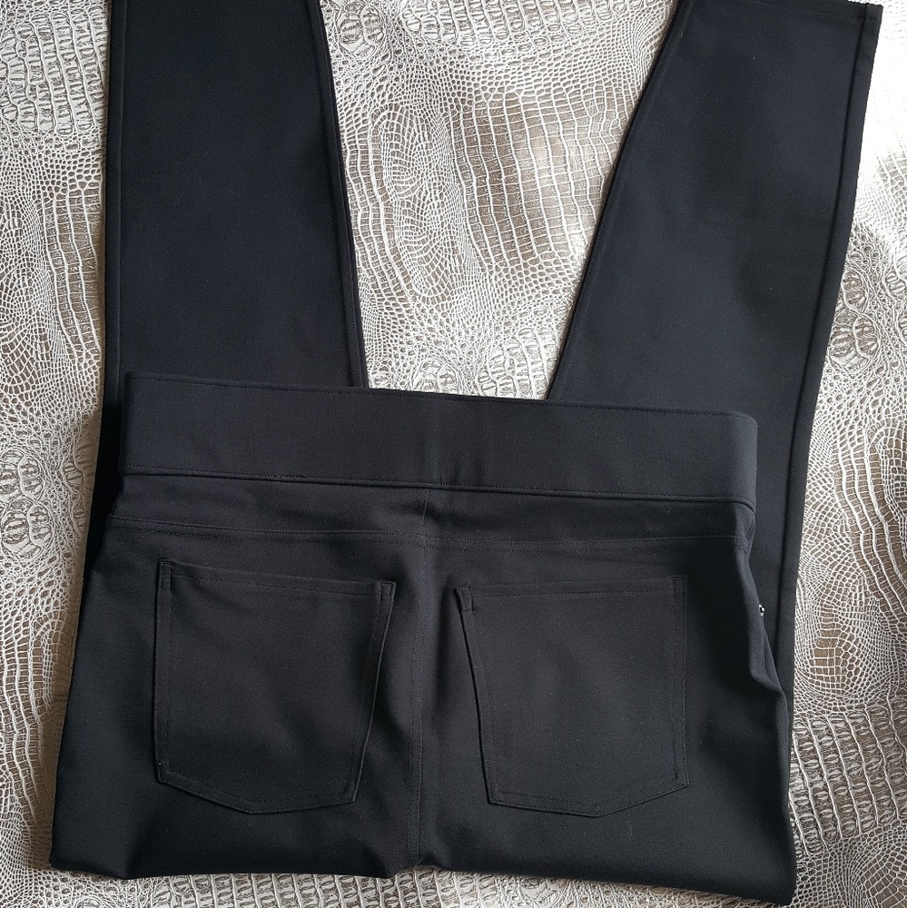 SPANX Ponte LEGGINGS